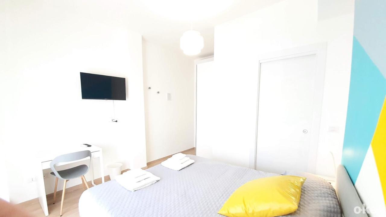 Blue Sky Rooftop Rooms - Bari Policlinico Dış mekan fotoğraf